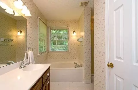 812 Cely Rd, Easley, SC 29642 photo 17