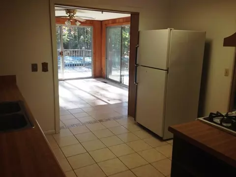 227 Lark Cir, Clemson, SC 29631 photo 9