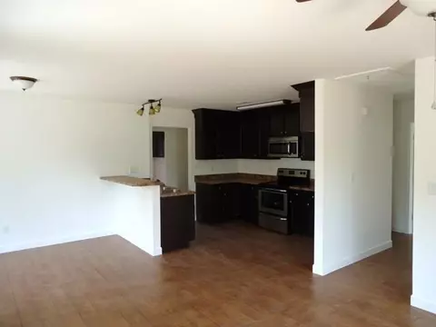 301 Grant St, Easley, SC 29640 photo 4