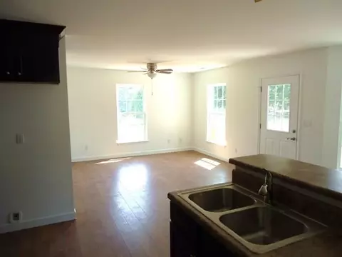 301 Grant St, Easley, SC 29640 photo 5