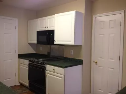1037 Williams St, Pendleton, SC 29670 photo 5
