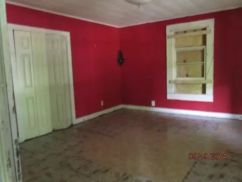 25 Dendy St, Pelzer, SC 29669 photo 4