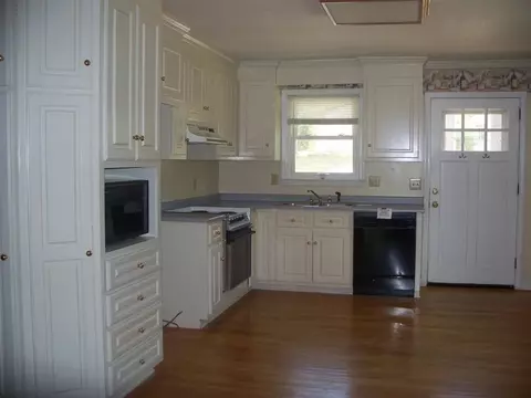 4 Glendale Ave, Williamston, SC 29697 photo 7