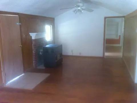 208 Swaney Cir, Pendleton, SC 29670 photo 2