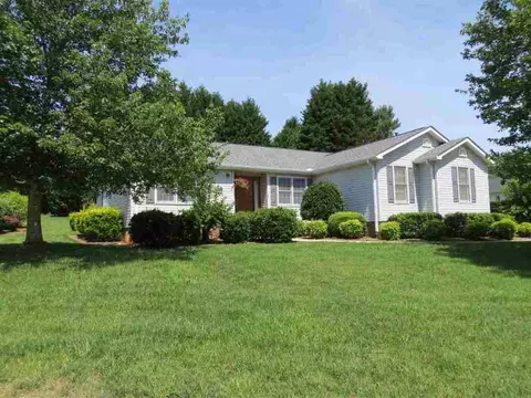 101 Walden Ln, Easley, SC 29642 photo 1