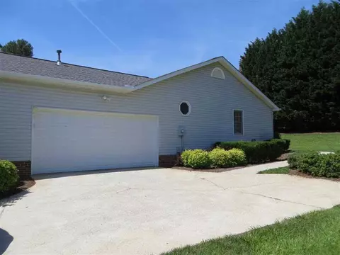 101 Walden Ln, Easley, SC 29642 photo 24