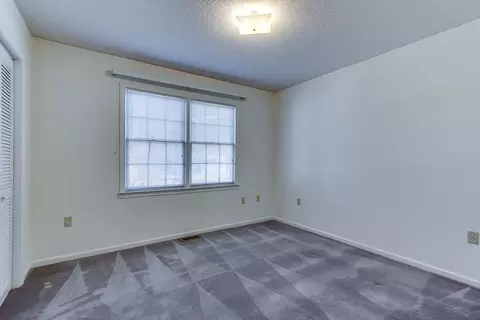 101 Walden Ln, Easley, SC 29642 photo 12