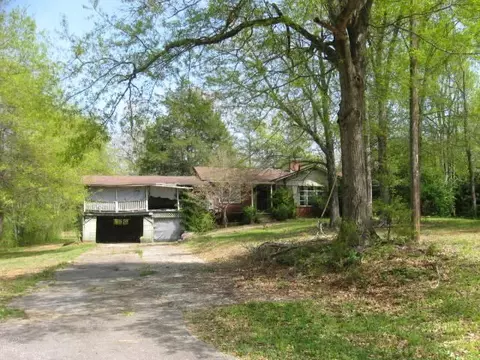 582 Robinson Bridge Rd, Central, SC 29630 photo 3