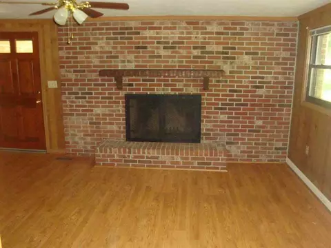 201 Looper Rd, Pelzer, SC 29669 photo 11