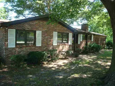 201 Looper Rd, Pelzer, SC 29669 photo 1