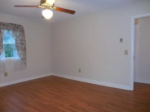 201 Frank St, Easley, SC 29642 photo 9