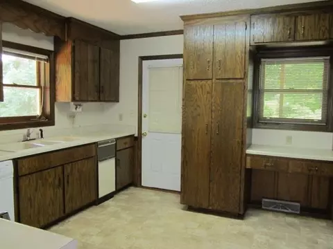 126 Smithfield St, Easley, SC 29640 photo 13