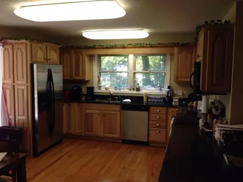 114 Hillandale Rd, Pendleton, SC 29670 photo 2