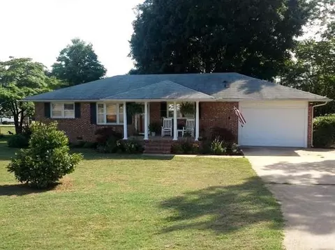1308 Bolt Dr, Anderson, SC 29621 photo 1