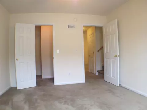 143 Crown Ct, Williamston, SC 29697 photo 9