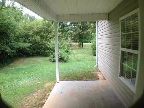 143 Crown Ct, Williamston, SC 29697 photo 4