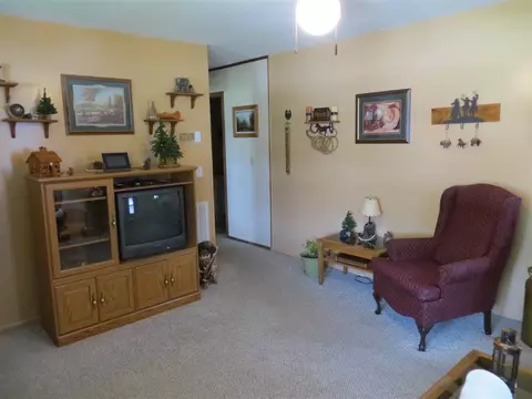 113 G St, Williamston, SC 29697 photo 3