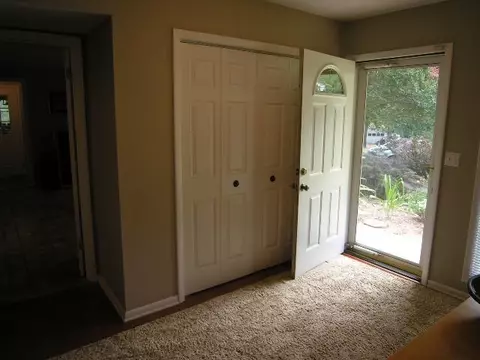 107 Berkelely Ct, Clemson, SC 29631 photo 4