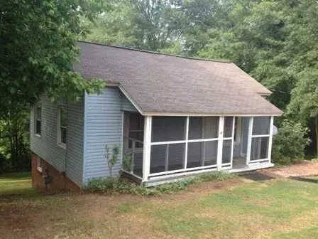 107 River St, Central, SC 29630 photo 1
