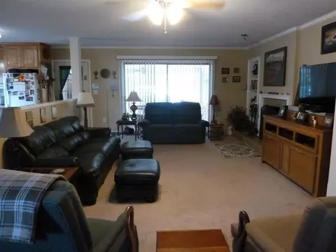 2000 Brookview Dr, Anderson, SC 29621 photo 3