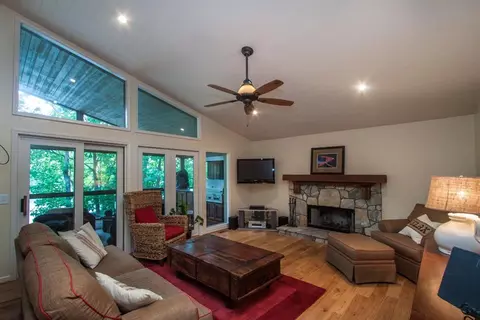 106 Cedar Cv, Sunset, SC 29685 photo 15