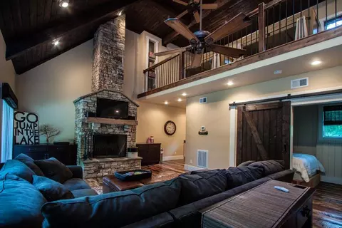 106 Cedar Cv, Sunset, SC 29685 photo 9
