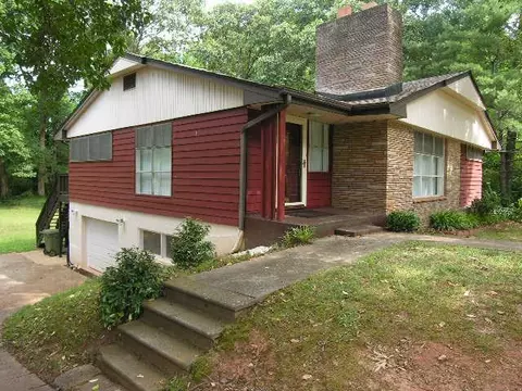 105 Augusta Rd, Clemson, SC 29631 photo 2