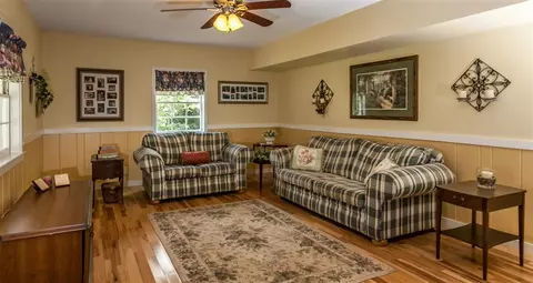 216 Earlestead Dr, Walhalla, SC 29691 photo 3