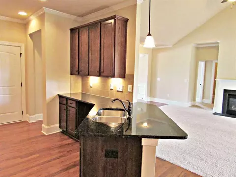 7 Sparrow Dr, Williamston, SC 29697 photo 9
