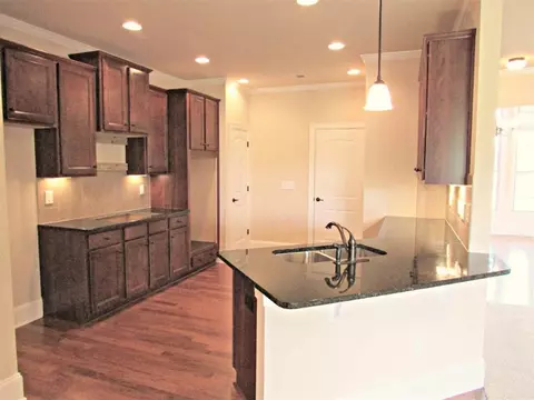 7 Sparrow Dr, Williamston, SC 29697 photo 8