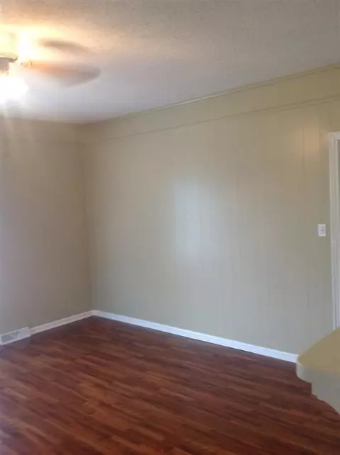 8 Langley St, Pelzer, SC 29669 photo 11