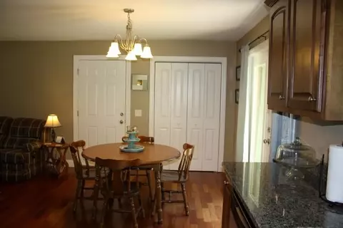 211 Burdette Cir, Pendleton, SC 29670 photo 4