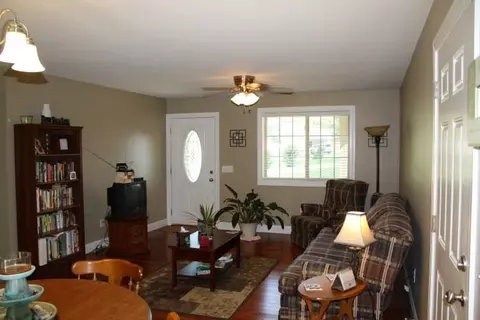211 Burdette Cir, Pendleton, SC 29670 photo 5
