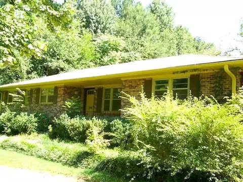 1411 Forest Ln, Anderson, SC 29621 photo 1
