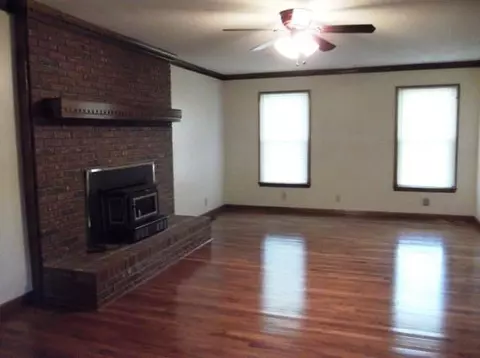 112 Dustin St, Easley, SC 29642 photo 4