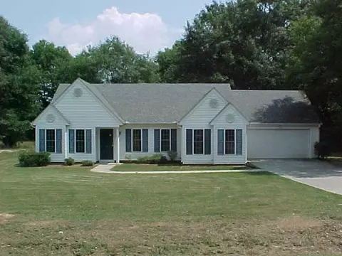 217 Longview Dr, Williamston, SC 29697 photo 1