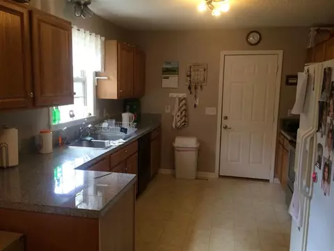 208 Chattan Ct, Walhalla, SC 29691 photo 4