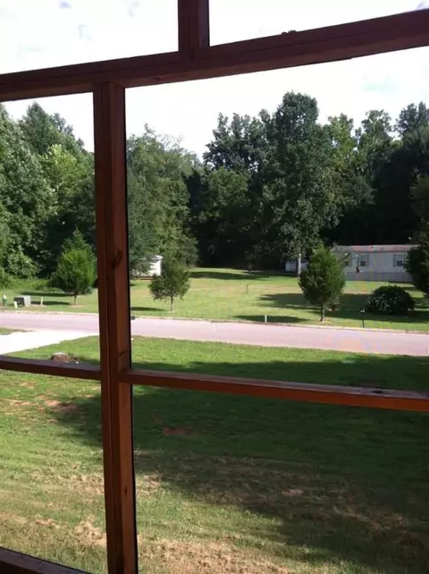 133 Dearborn, Easley, SC 29640 photo 5