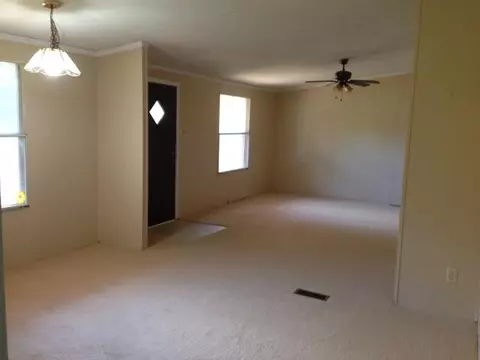 133 Dearborn, Easley, SC 29640 photo 8