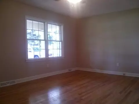 520 E Halfway Br, Walhalla, SC 29691 photo 9