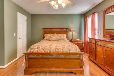 105 Walden Ln, Easley, SC 29642 photo 9