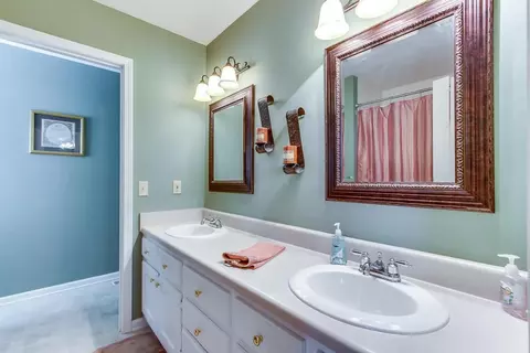 105 Walden Ln, Easley, SC 29642 photo 10