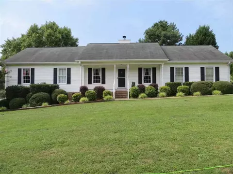 105 Walden Ln, Easley, SC 29642 photo 1