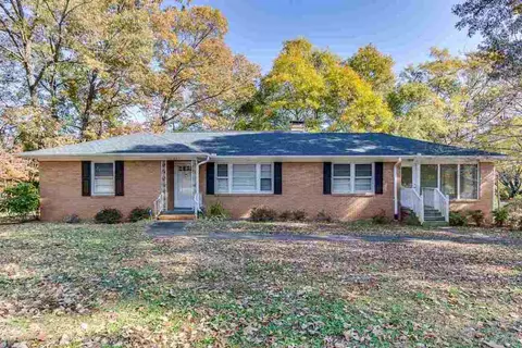 603 S E St, Easley, SC 29640 photo 1