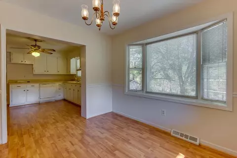 603 S E St, Easley, SC 29640 photo 10