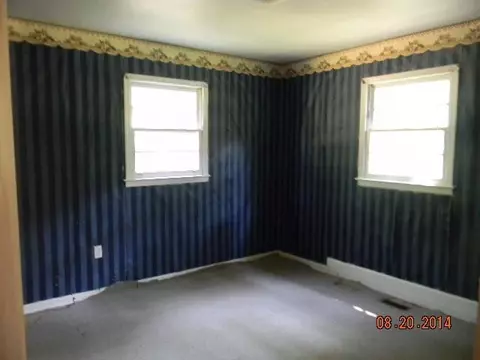 300 Hillside Cir, Iva, SC 29655 photo 3