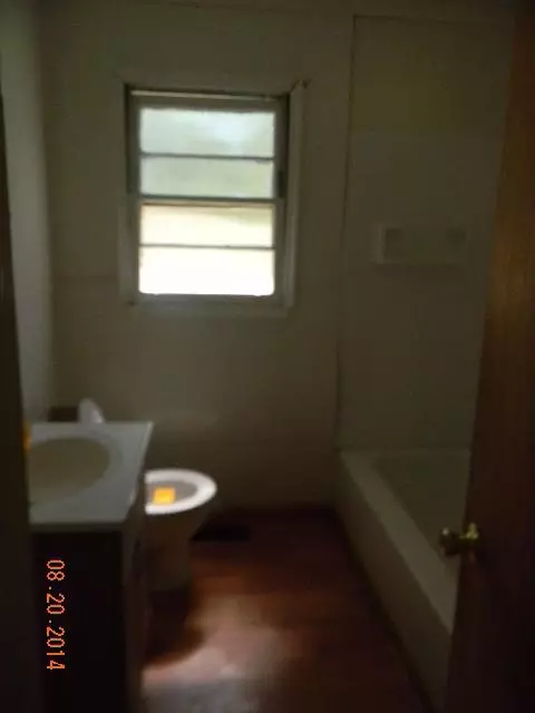 300 Hillside Cir, Iva, SC 29655 photo 4