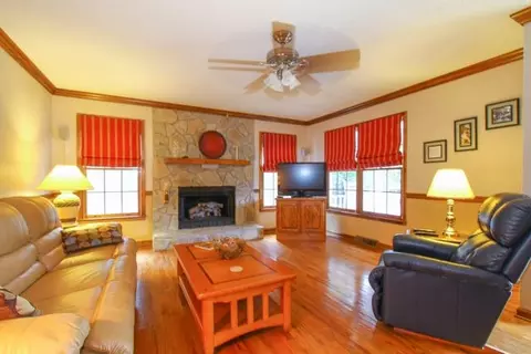 634 Slickum Rd, Easley, SC 29640 photo 6