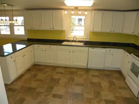 1 Fuller St, Pelzer, SC 29669 photo 7
