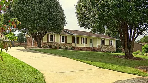 5 Lisa Dr, Williamston, SC 29697 photo 3